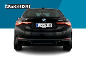 BMW i4 esikatselu 25