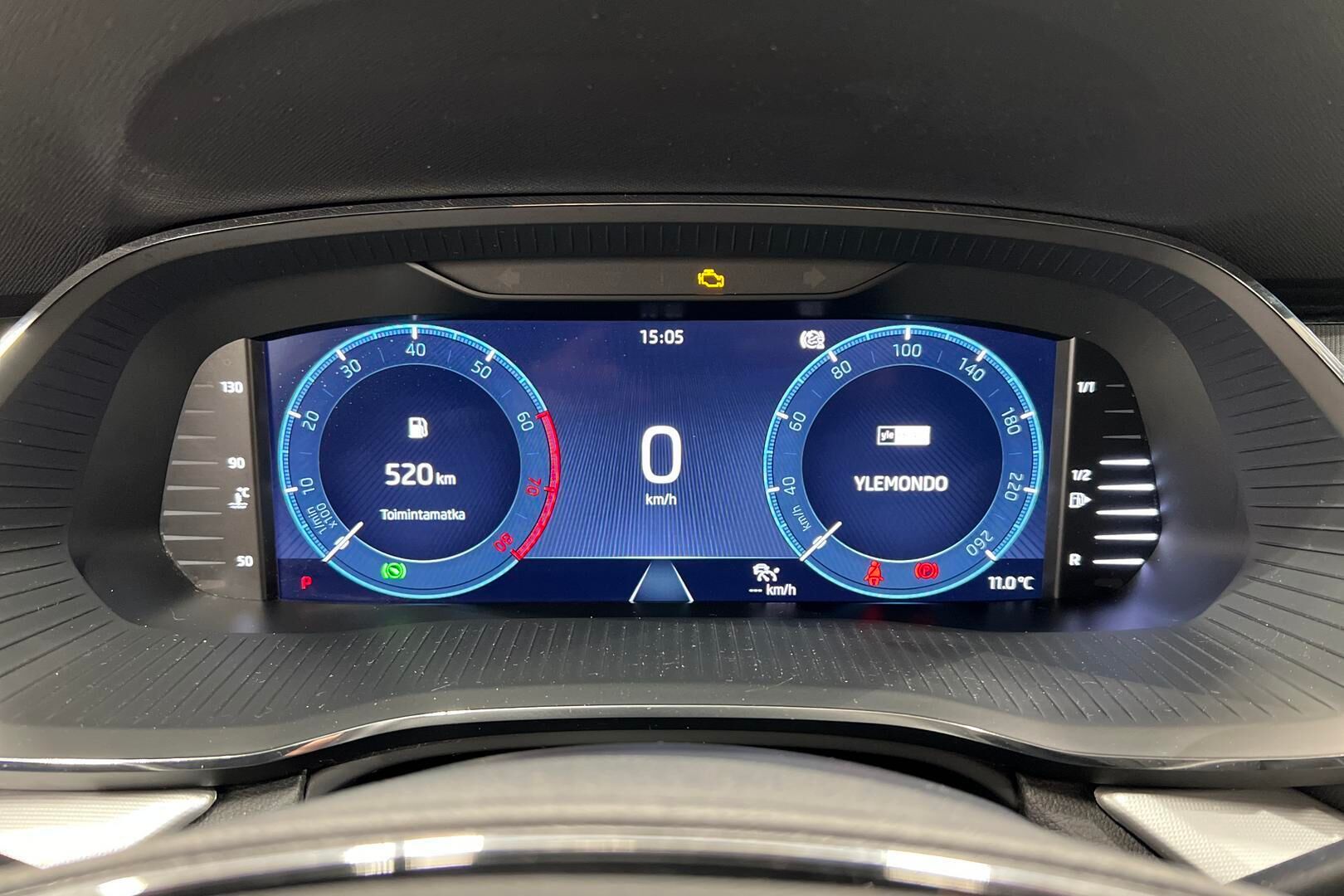 Skoda Octavia iso kuva 11