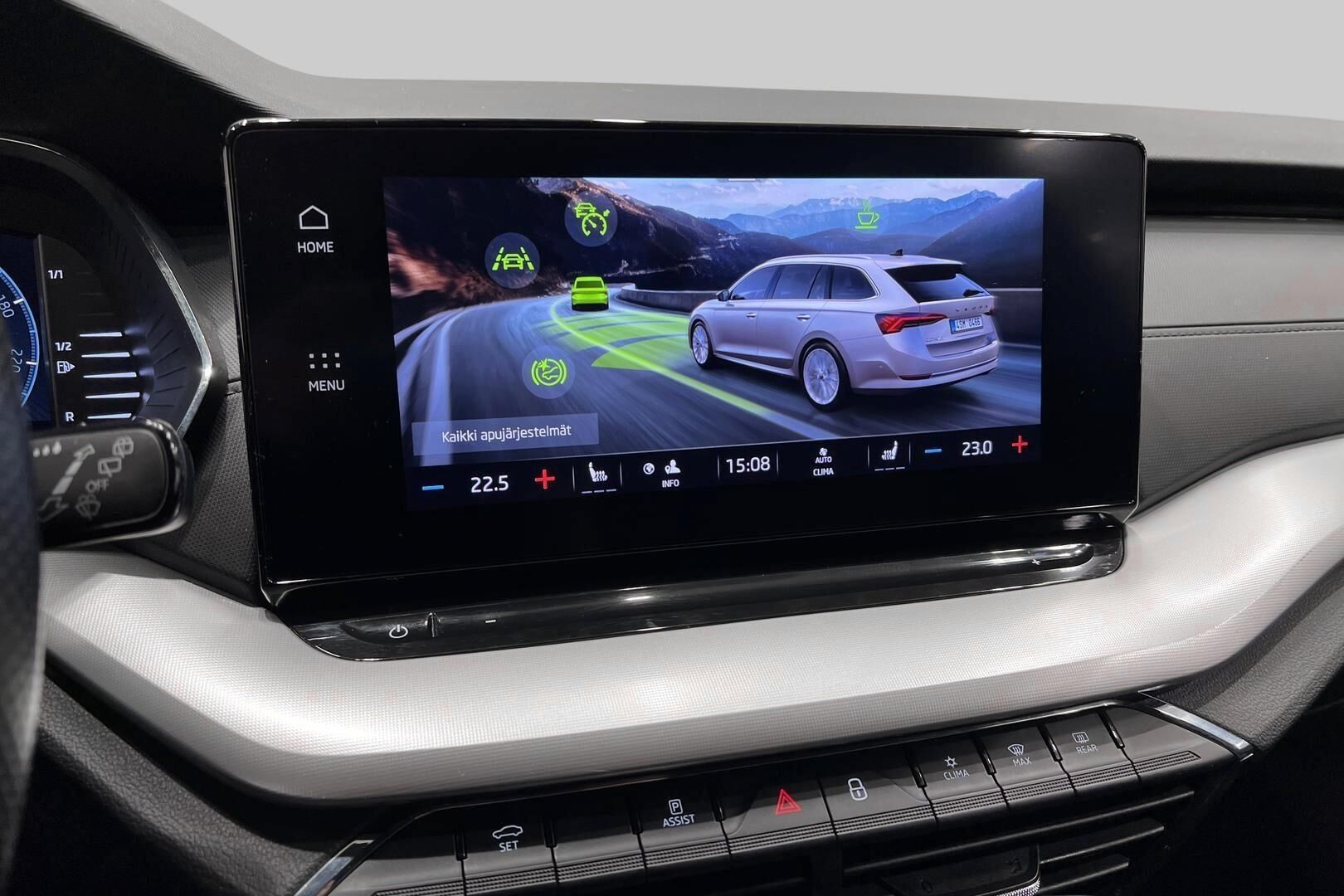 Skoda Octavia iso kuva 17