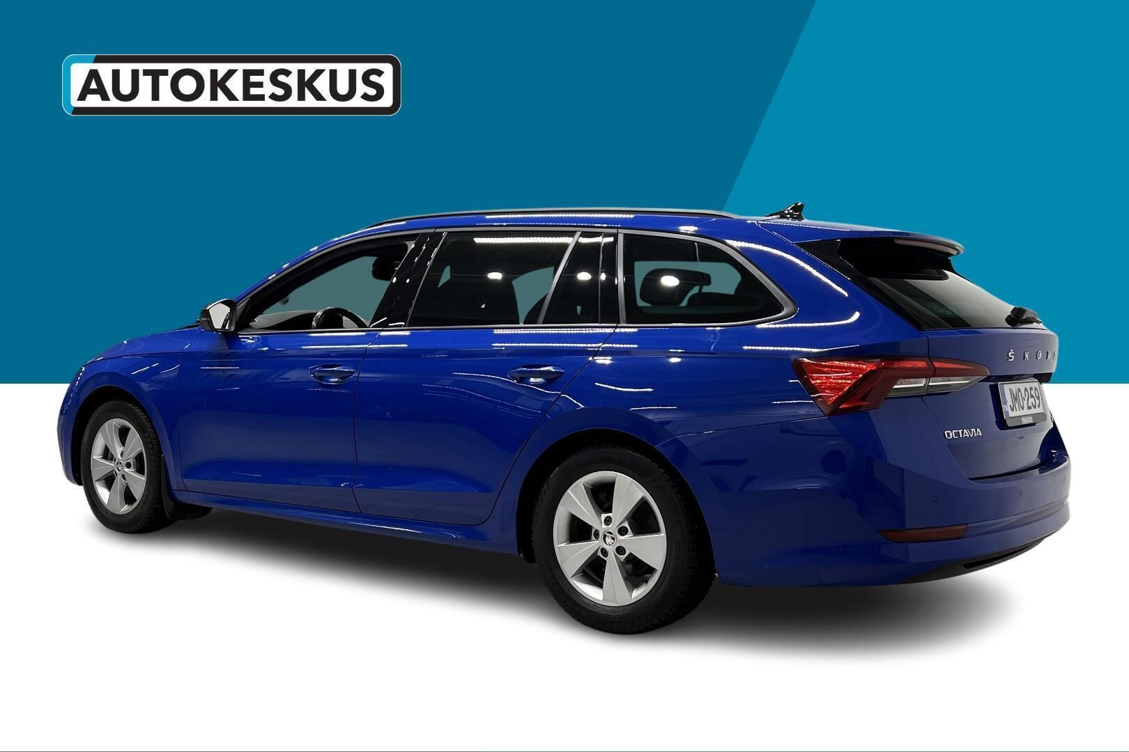 Skoda Octavia iso kuva 5
