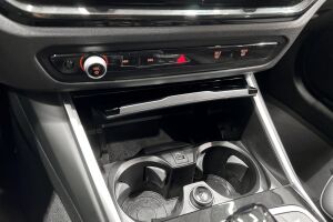 BMW i4 esikatselu 21