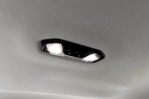 BMW i4 esikatselu 32