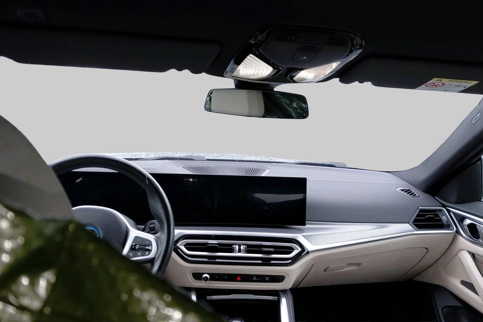 BMW i4 iso kuva 1