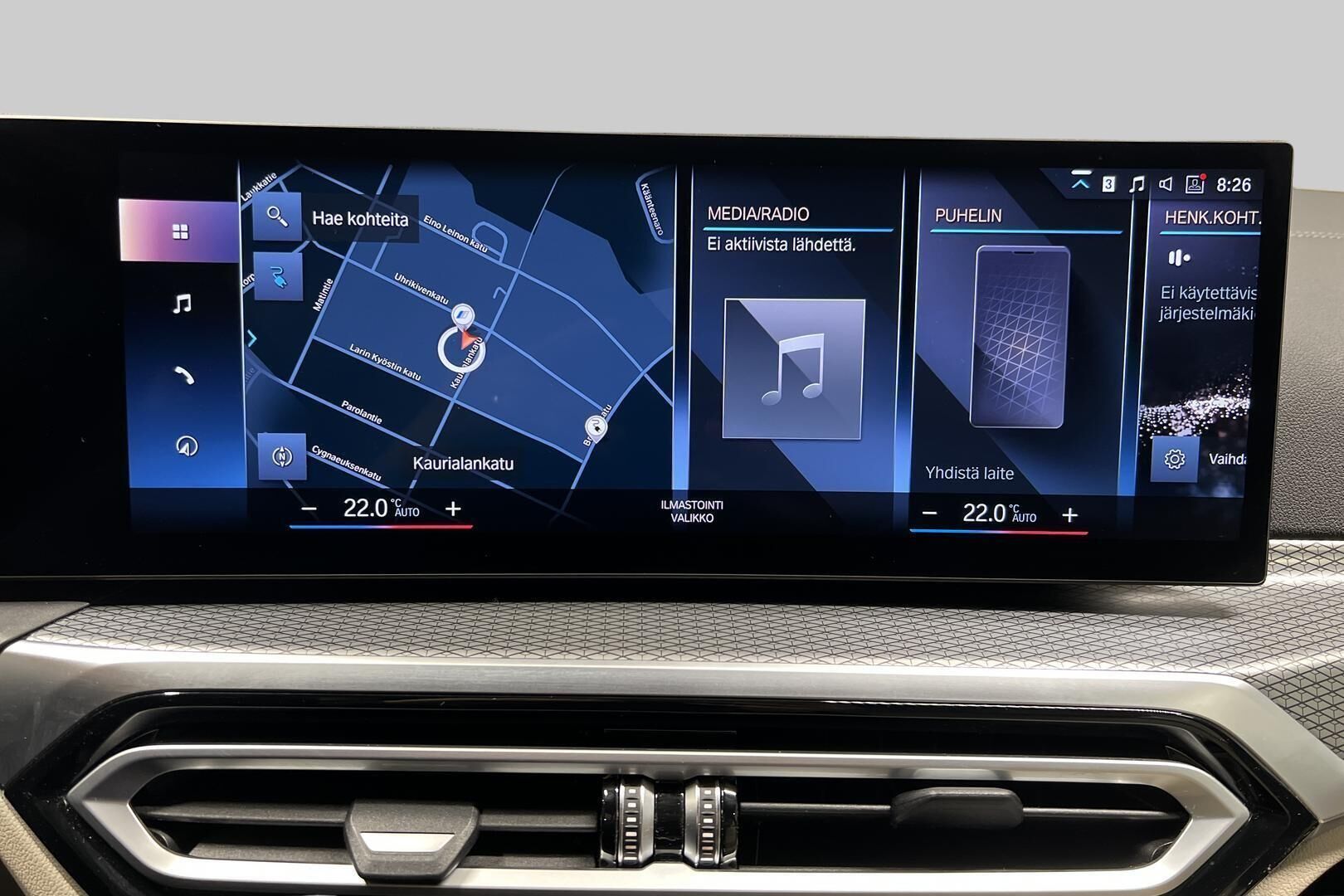 BMW i4 iso kuva 14