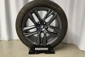 BMW i4 esikatselu 21