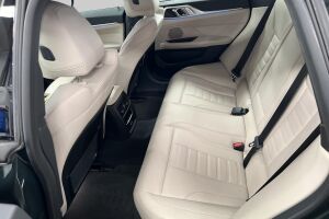 BMW i4 esikatselu 9