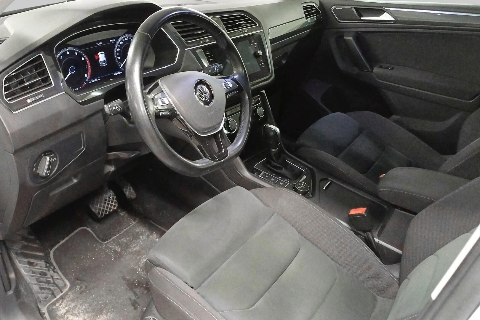 Volkswagen Tiguan iso kuva 1