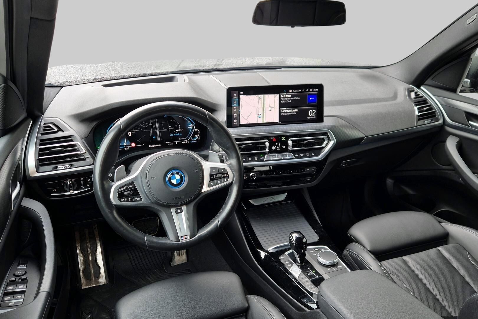 BMW X3 iso kuva 1