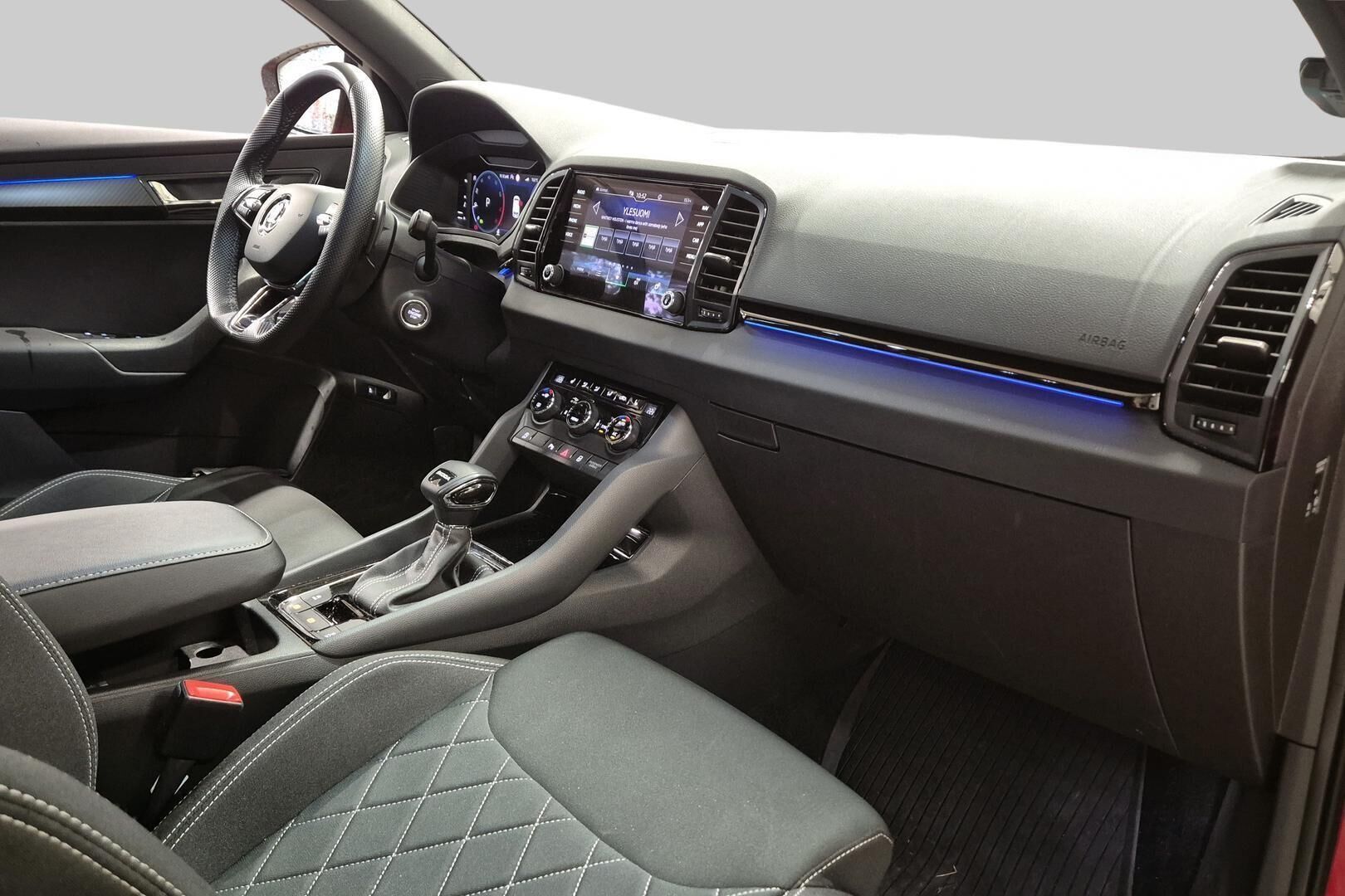 Skoda Karoq iso kuva 5