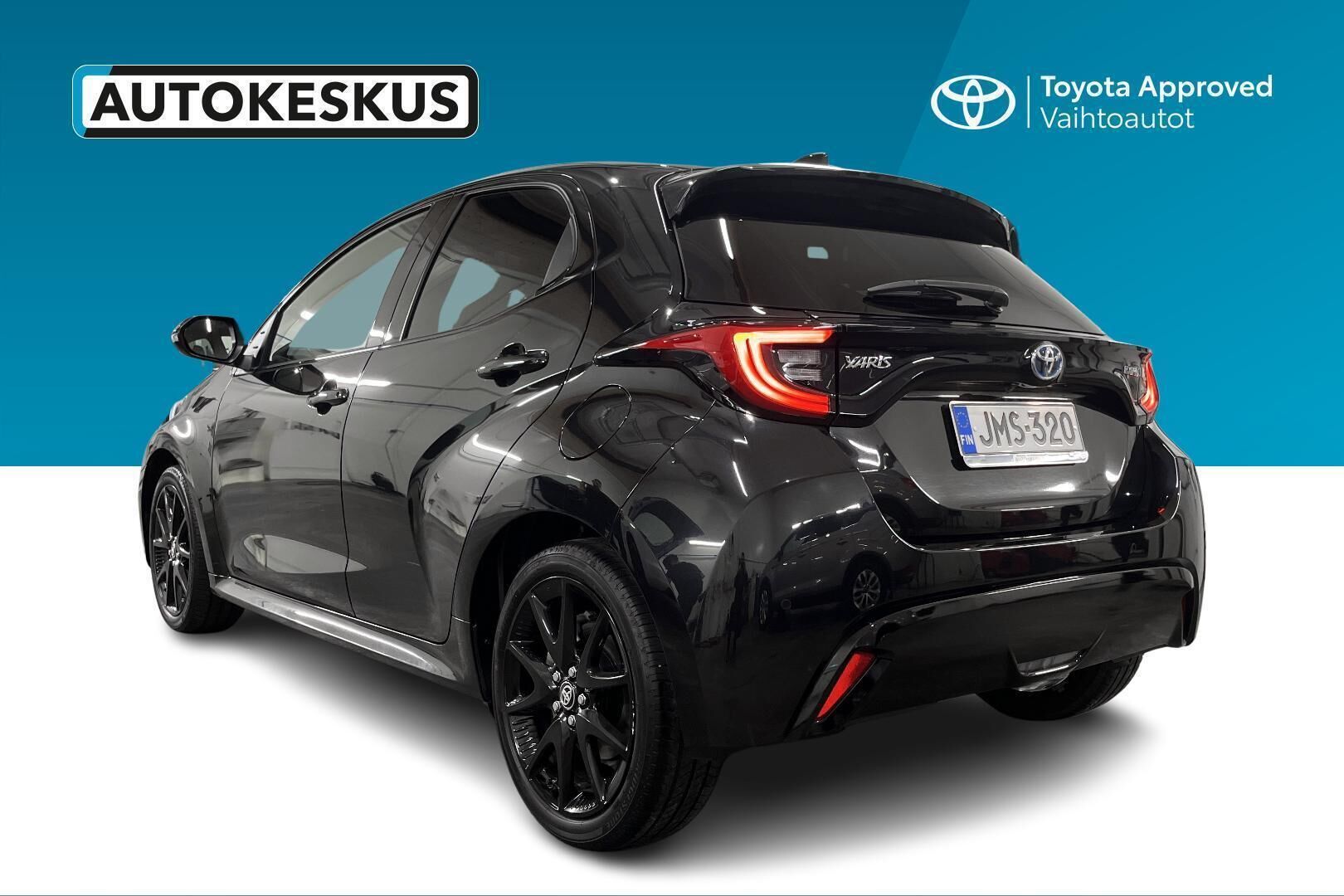 Toyota Yaris iso kuva 6