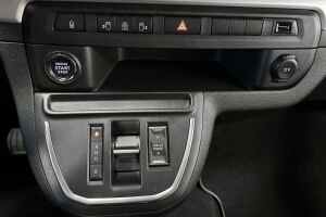 Toyota Proace Verso EV esikatselu 16