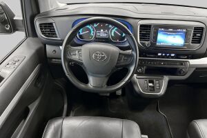 Toyota Proace Verso EV esikatselu 22