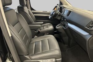Toyota Proace Verso EV esikatselu 36