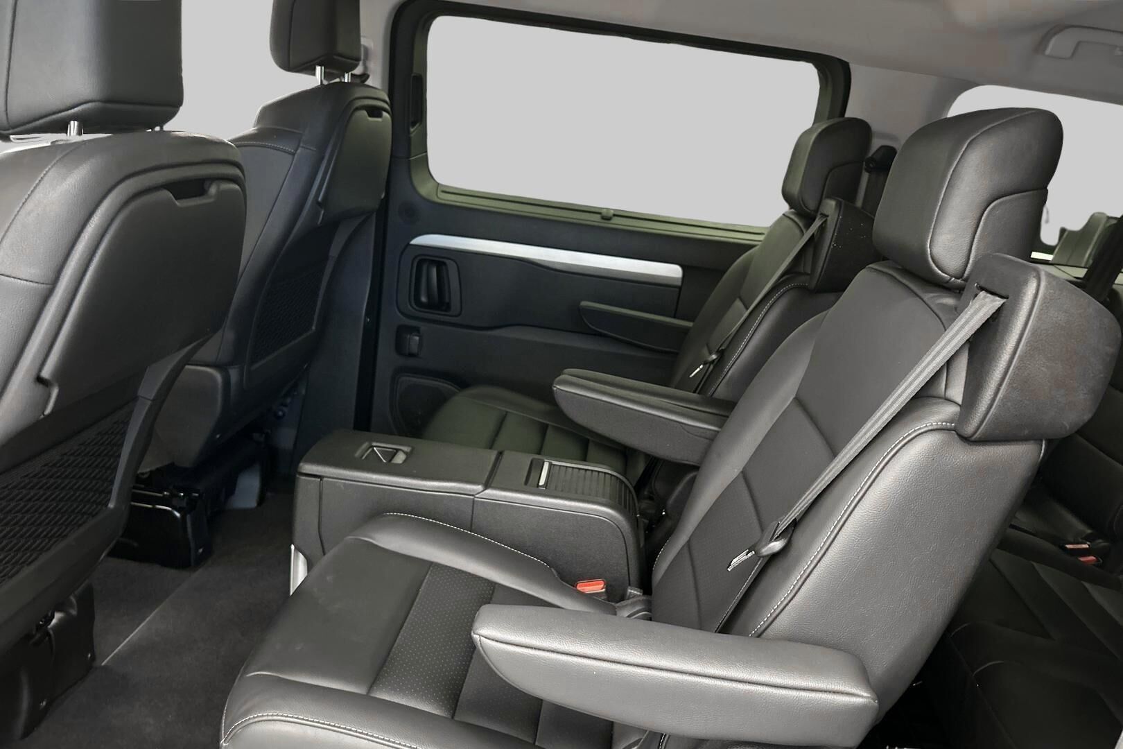 Toyota Proace Verso EV iso kuva 8