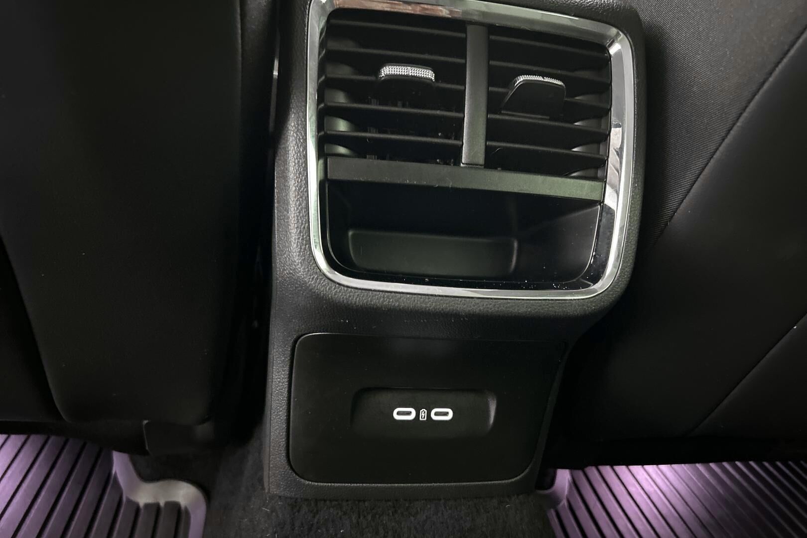 Skoda Octavia iso kuva 31