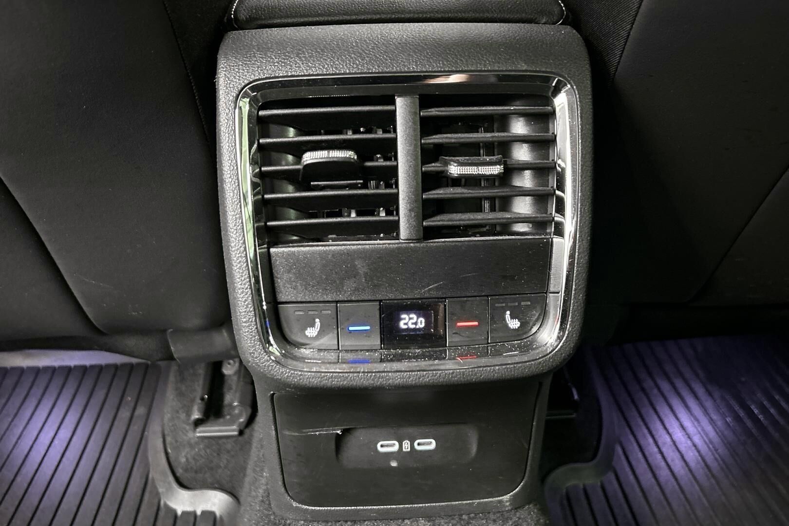 Skoda Octavia iso kuva 27