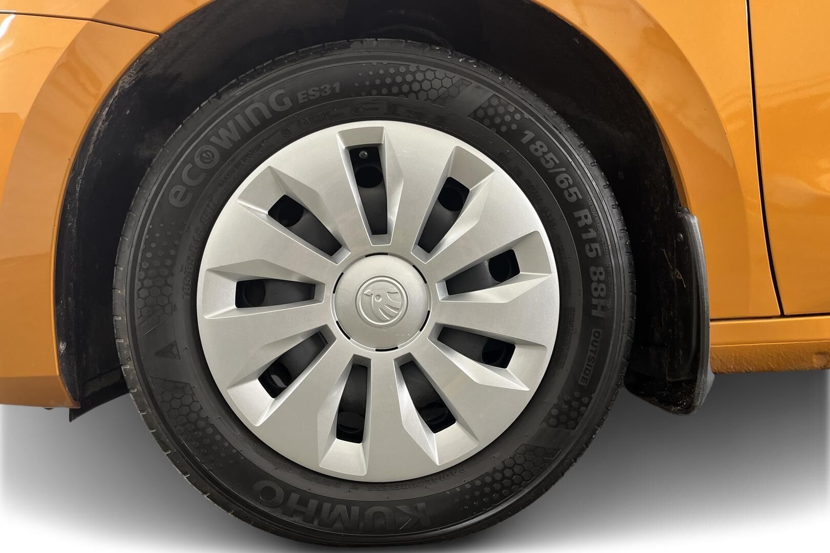 Skoda Fabia iso kuva 9