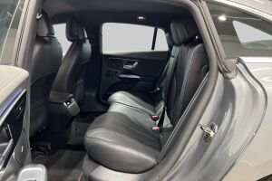 Mercedes-Benz EQE esikatselu 10