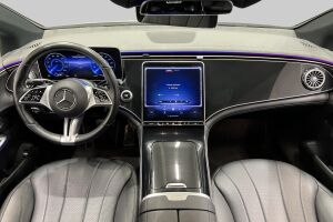Mercedes-Benz EQE esikatselu 11