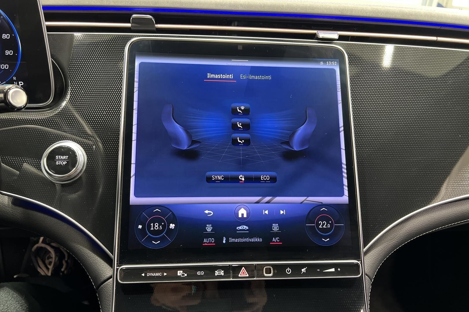 Mercedes-Benz EQE iso kuva 17