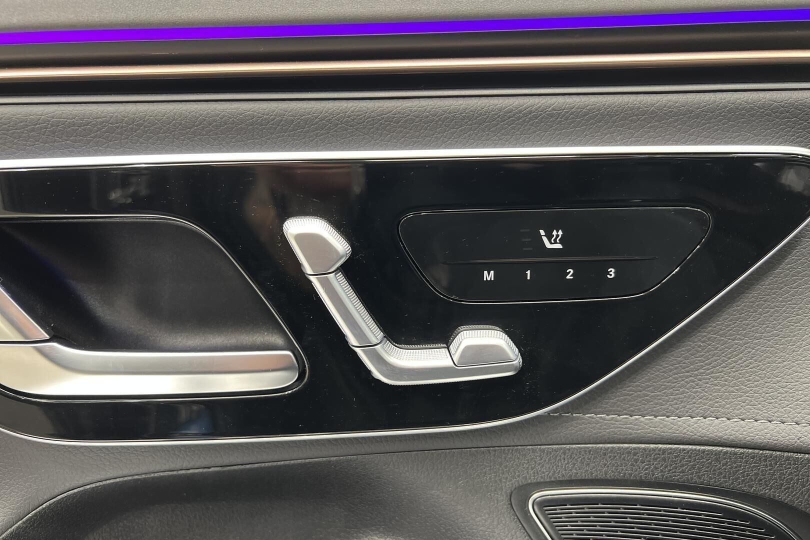 Mercedes-Benz EQE iso kuva 33