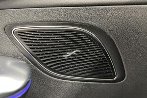 Mercedes-Benz EQE esikatselu 34