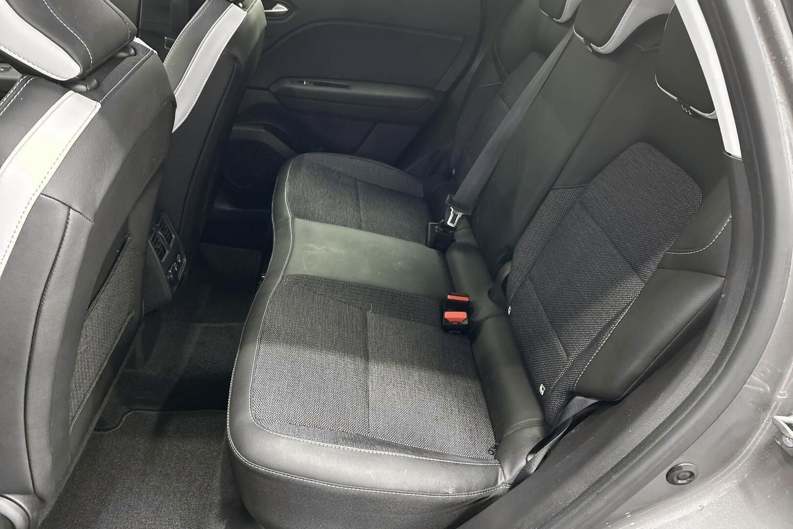 Mitsubishi ASX iso kuva 10