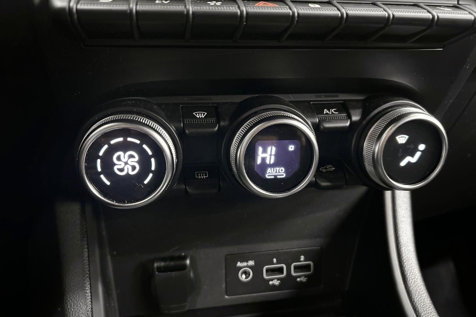 Mitsubishi ASX iso kuva 16