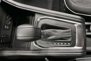 Mitsubishi ASX esikatselu 17