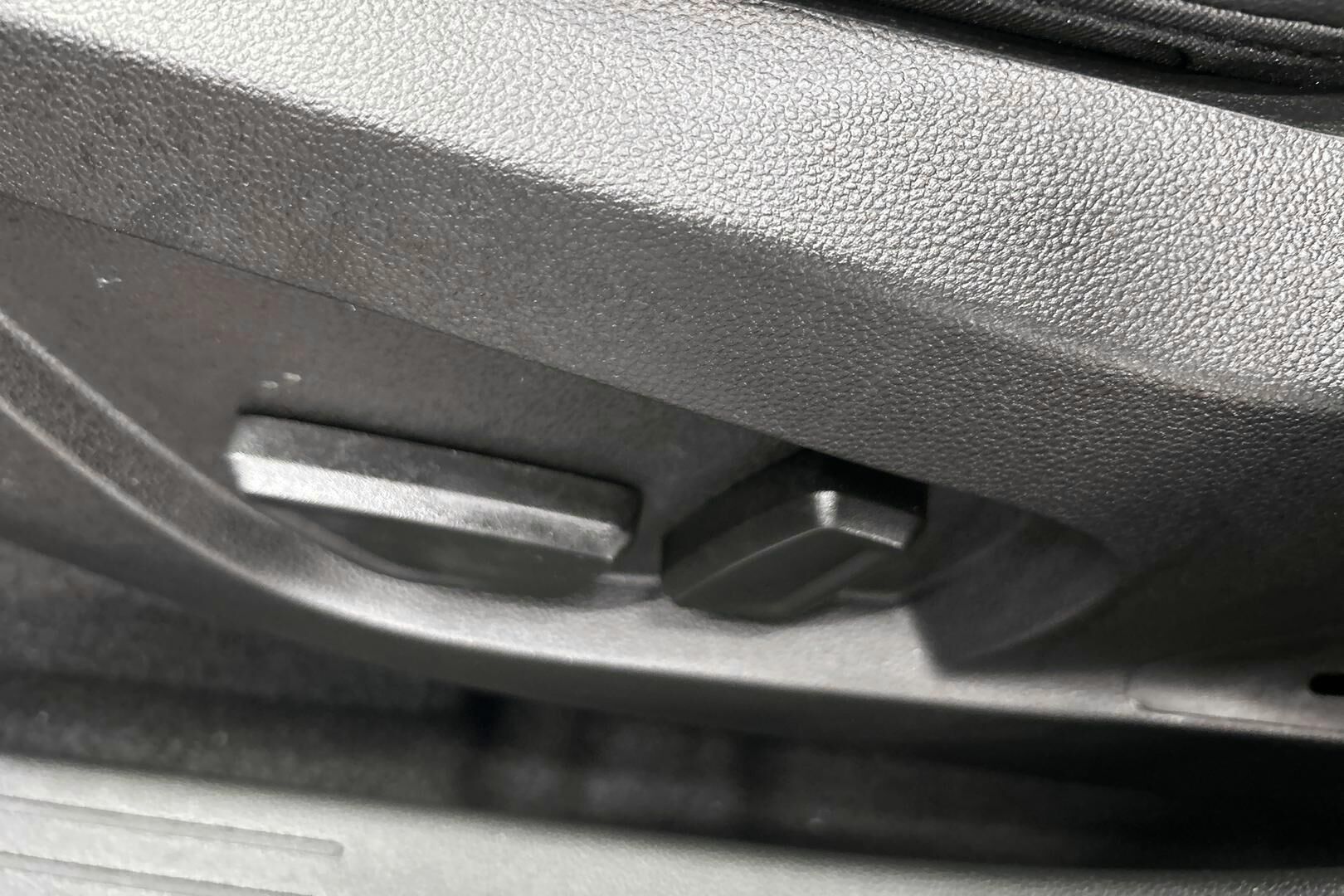 Mitsubishi ASX iso kuva 14