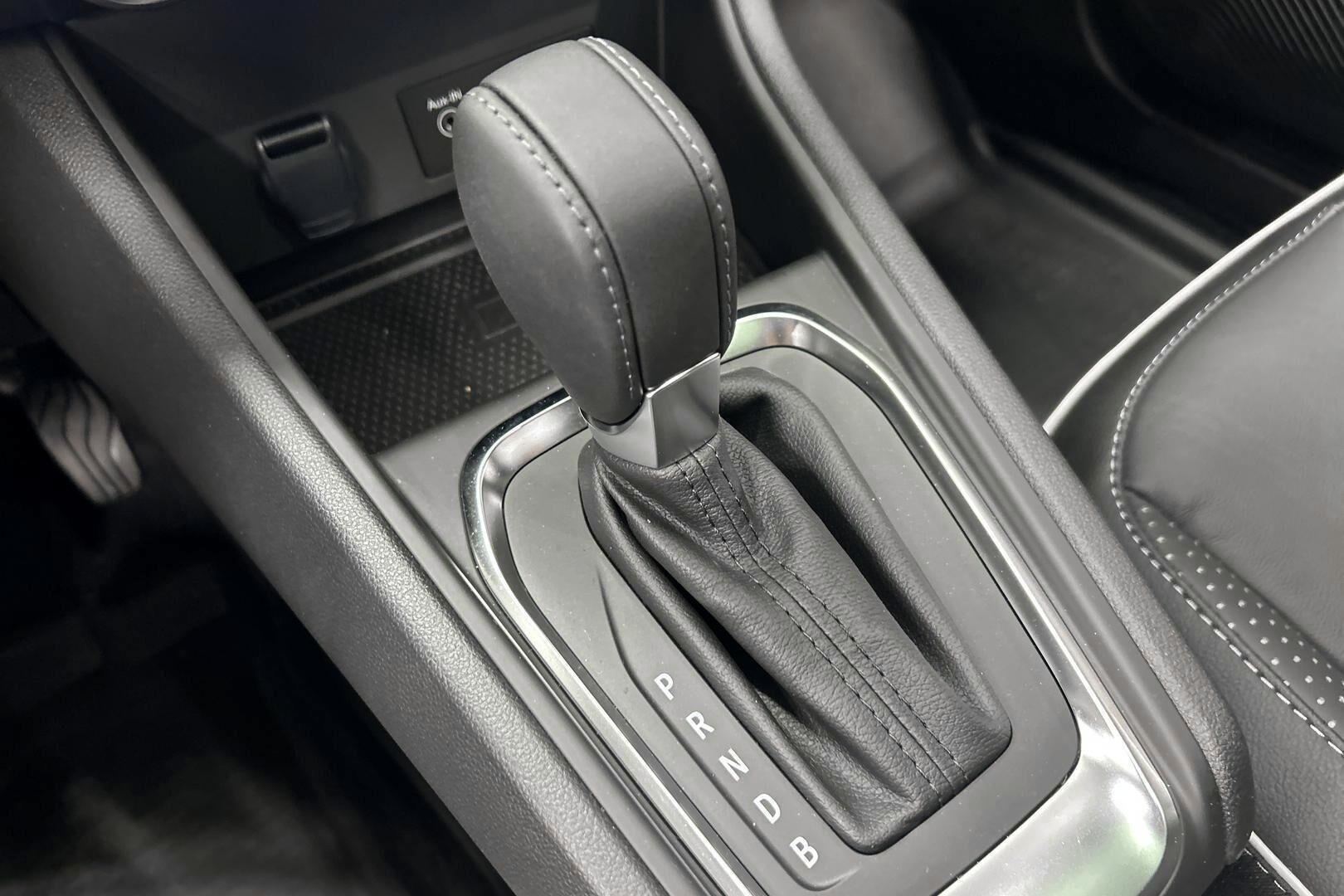 Mitsubishi ASX iso kuva 24