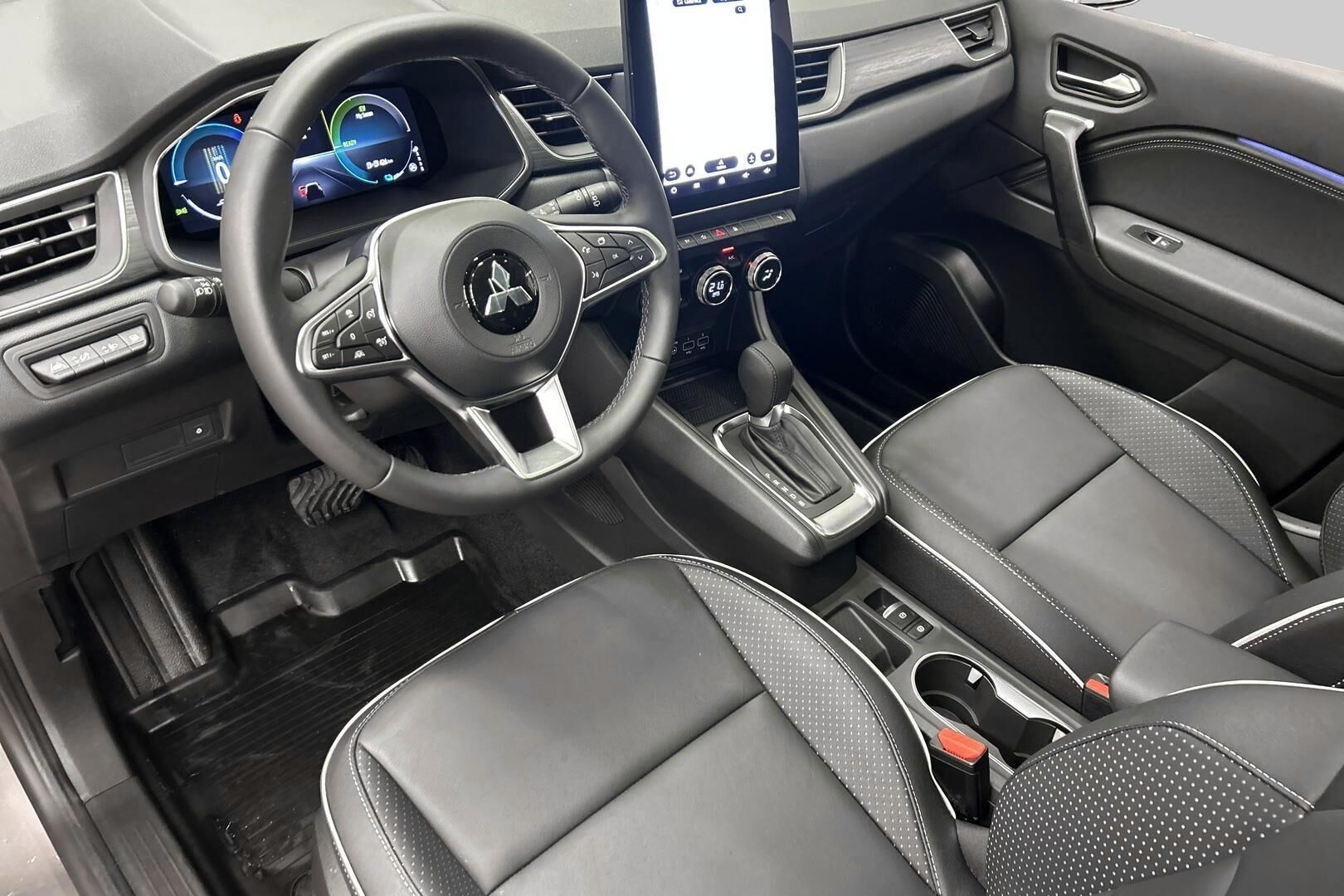 Mitsubishi ASX iso kuva 8