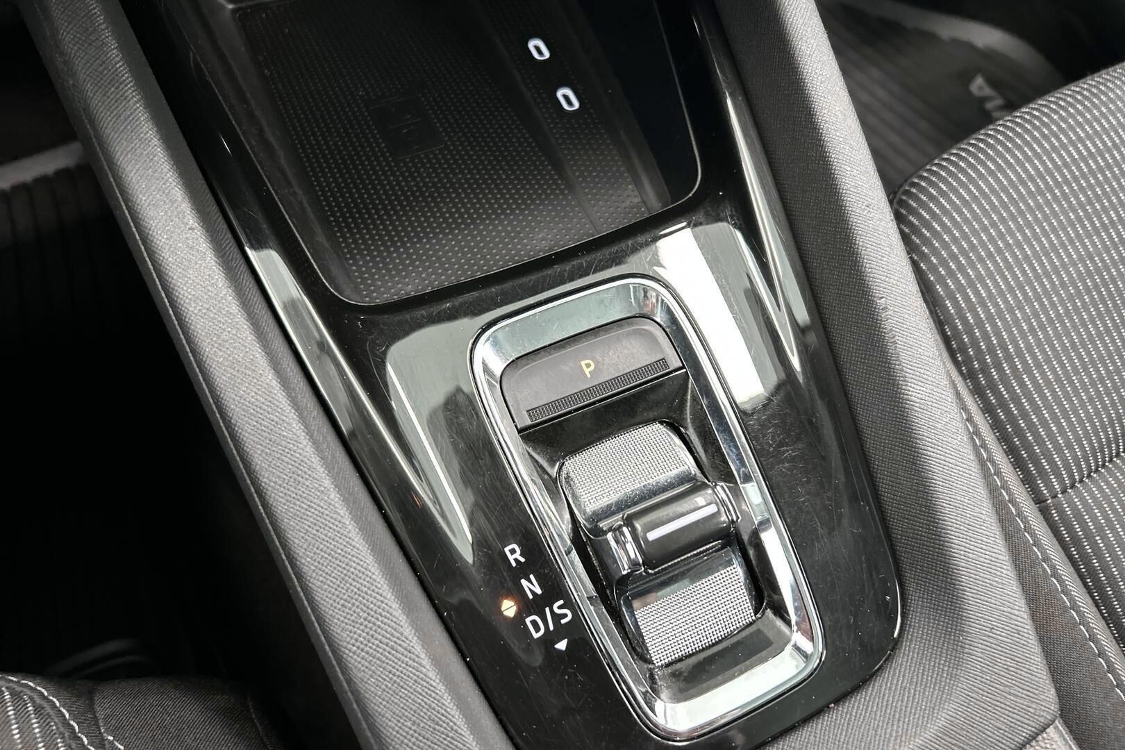 Skoda Octavia iso kuva 28