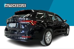 Skoda Octavia esikatselu 21