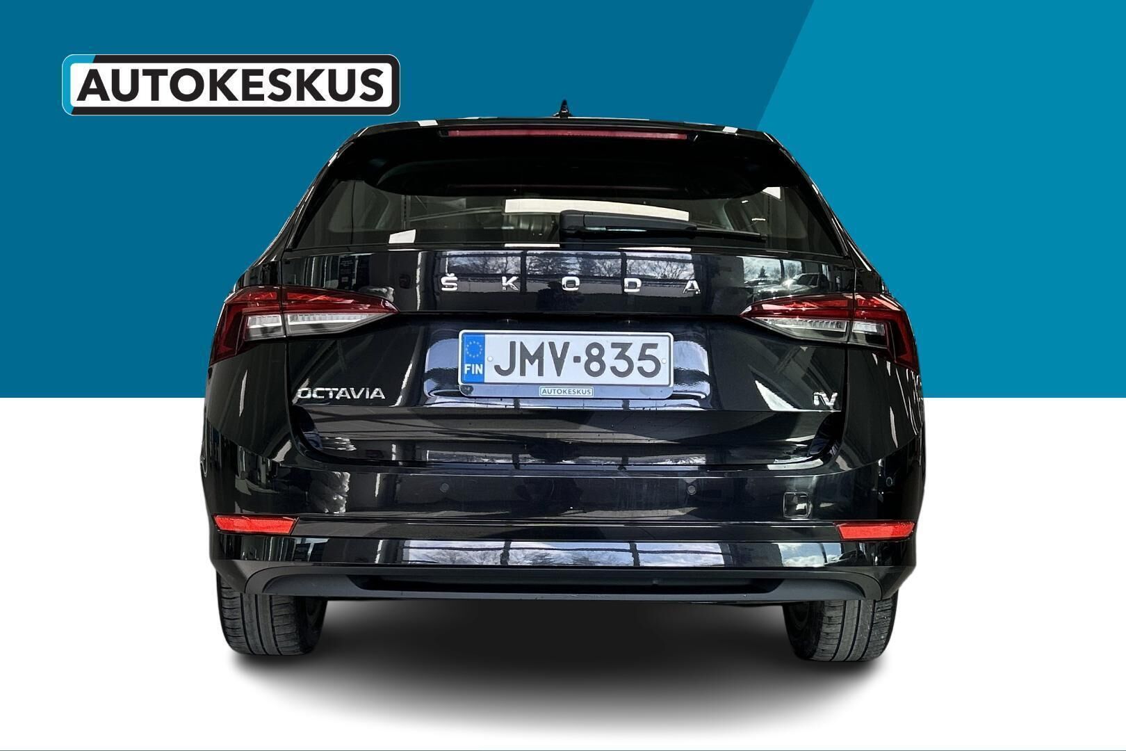 Skoda Octavia iso kuva 2