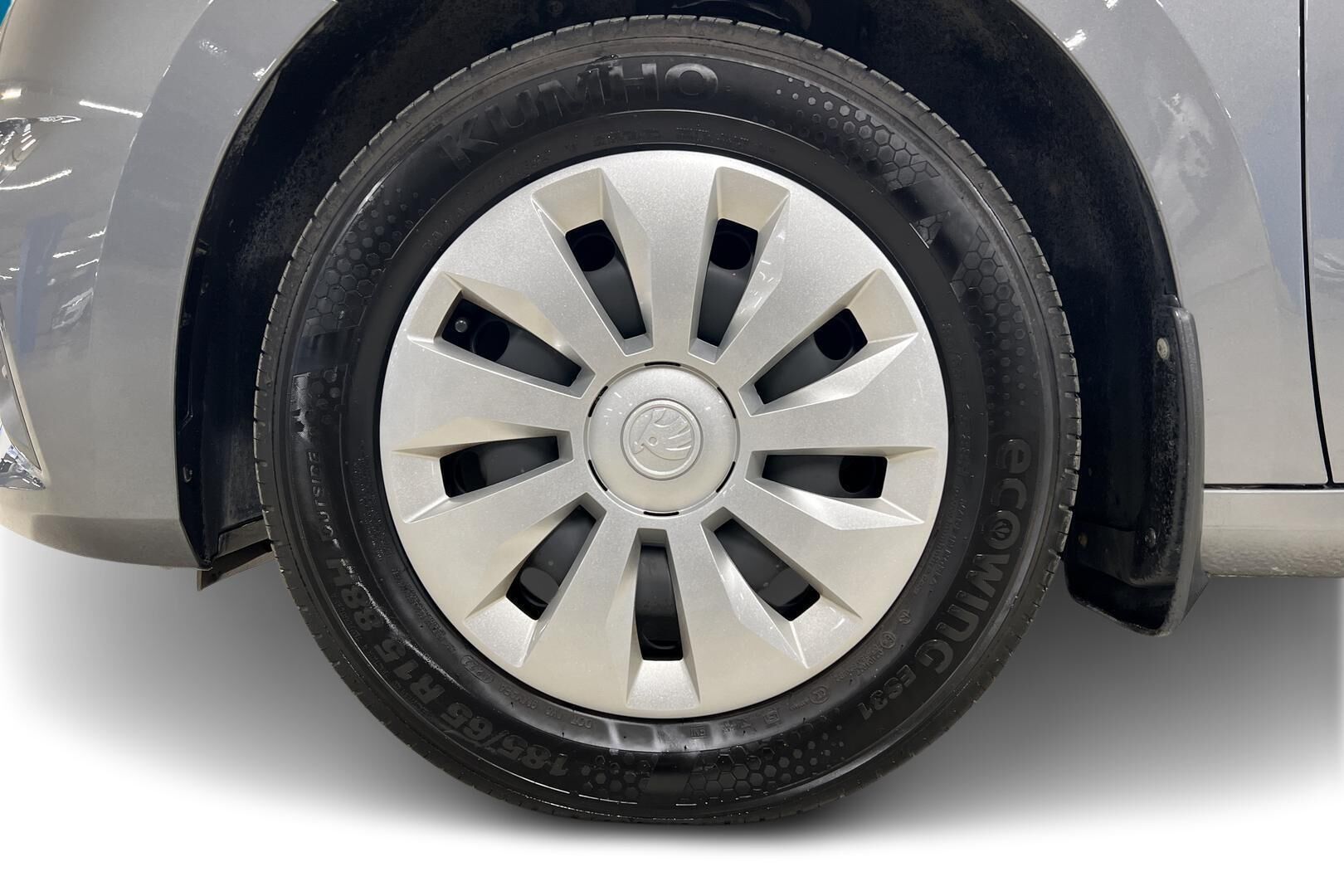 Skoda Fabia iso kuva 13