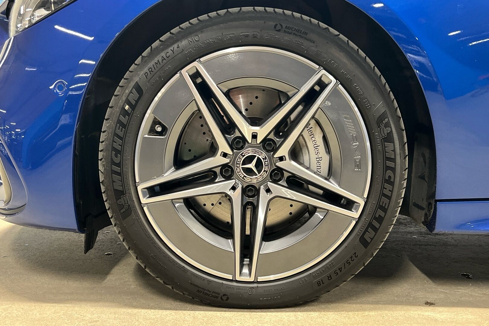 Mercedes-Benz C iso kuva 10