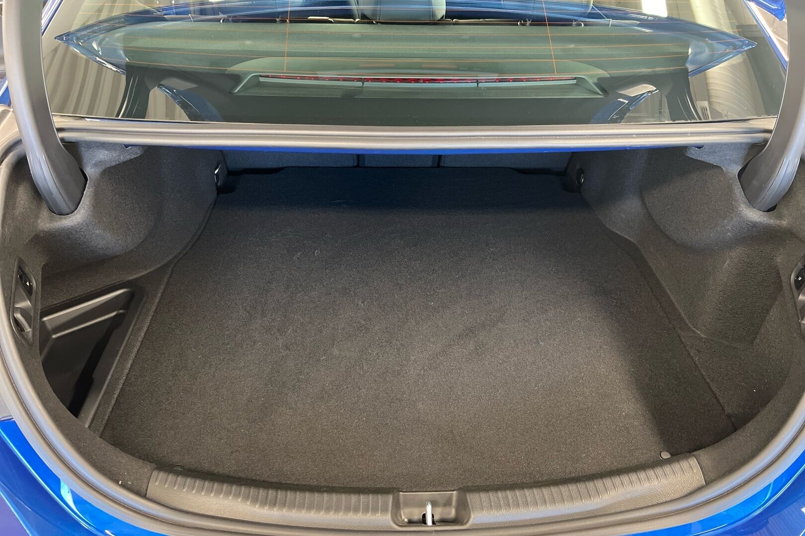 Mercedes-Benz C iso kuva 9