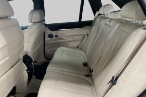 BMW X5 esikatselu 10