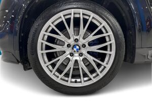 BMW X5 esikatselu 13