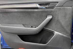 Skoda Superb esikatselu 16
