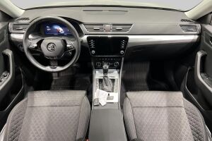 Skoda Superb esikatselu 10