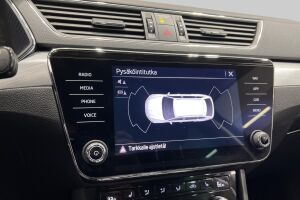 Skoda Superb esikatselu 15