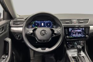 Skoda Superb esikatselu 28