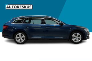 Skoda Superb esikatselu 3