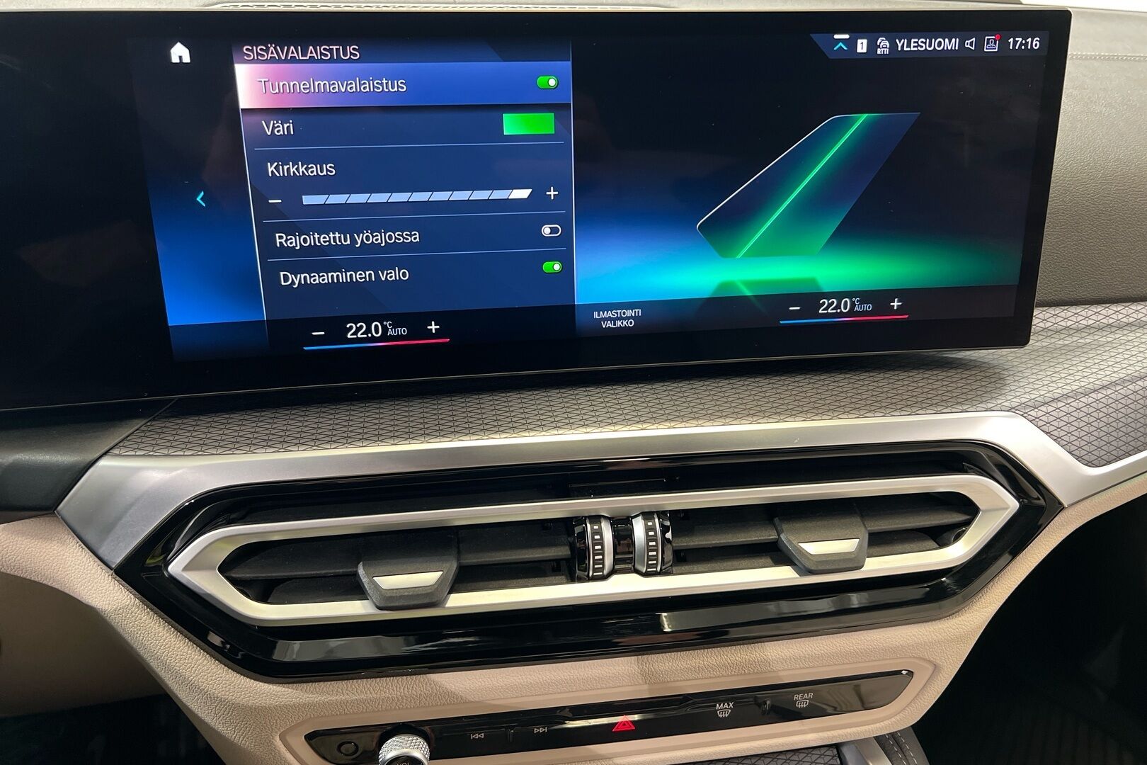 BMW I4 M50 iso kuva 18