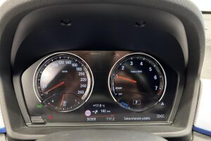 BMW X1 esikatselu 13