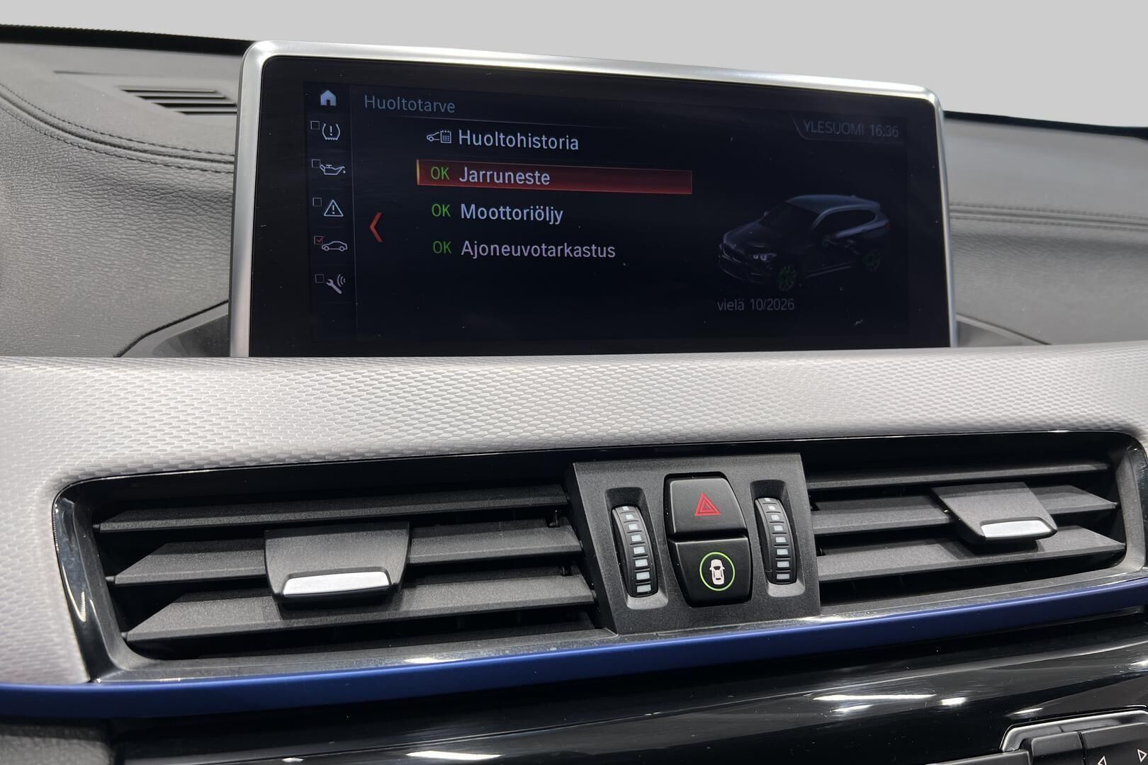 BMW X1 iso kuva 16