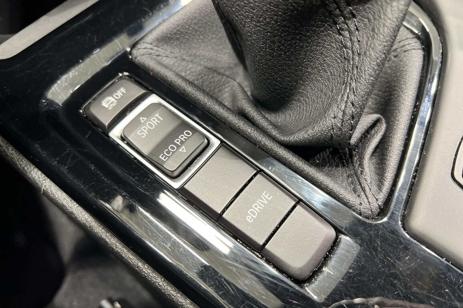 BMW X1 iso kuva 36