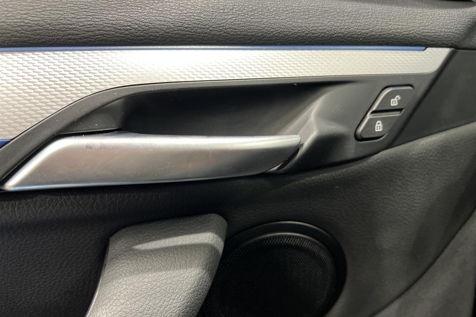 BMW X1 iso kuva 26
